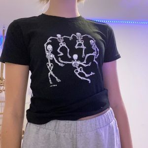 🌟 skeleton shirt